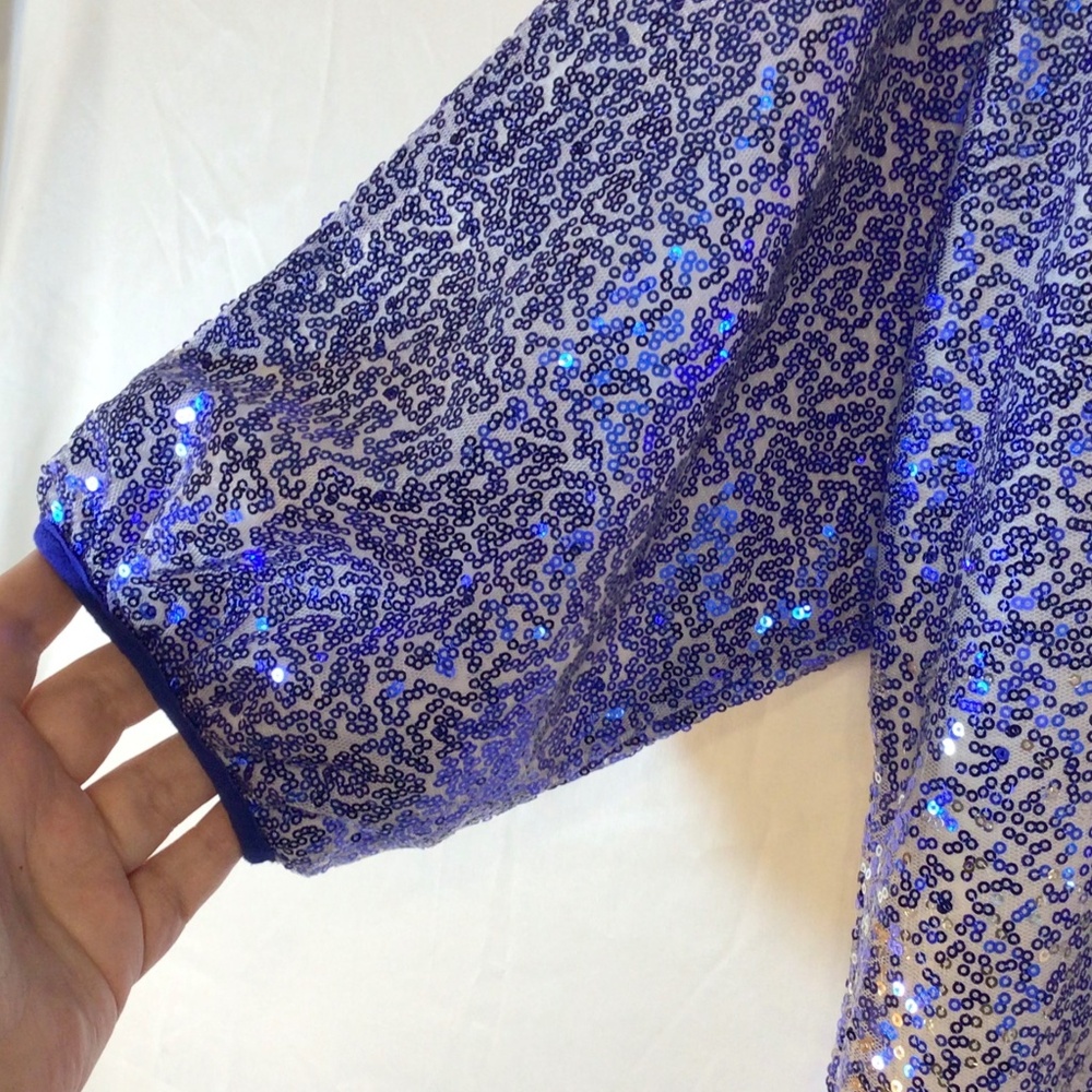 New York and company women’s sequin top blue size Large holiday sparkle glitter - Picture 6 of 9